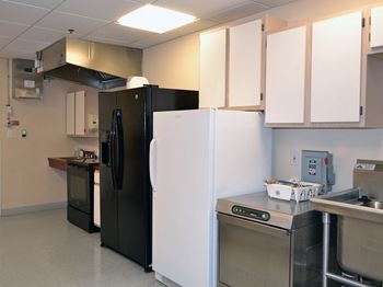 Community Kitchen and Dining Space